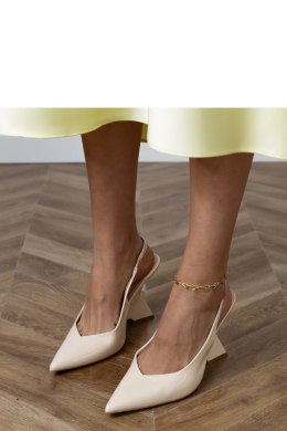 Czółenka Model Kokkes E30072 Beige - PRIMO