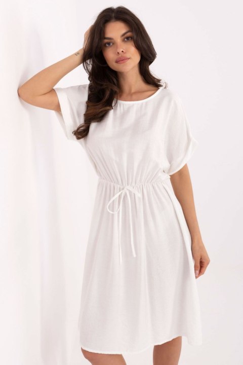 Sukienka Model MI-SK-A63751.67 White - Italy Moda Sukienka Model MI-SK-A63751.67 White - Italy Moda
