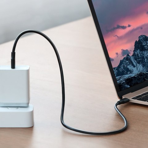 Kabel przewód USB Typ C do ładowania i transferu danych 3A 1m czarny Kabel przewód USB Typ C do ładowania i transferu danych 3A 1m czarny