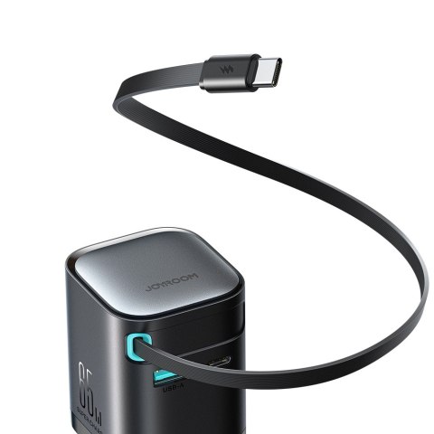 Ładowarka sieciowa GaN 65W USB-A USB-C z wbudowanym kablem USB-C - czarna Ładowarka sieciowa GaN 65W USB-A USB-C z wbudowanym kablem USB-C - czarna