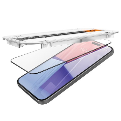 Szkło hartowane ochronne na iPhone 15 Glas.tR EZ Fit FC - czarne Szkło hartowane ochronne na iPhone 15 Glas.tR EZ Fit FC - czarne