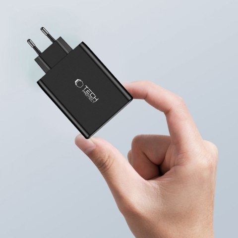 Ładowarka sieciowa GaN 3x USB-C PD USB-A QC 100W- czarna Ładowarka sieciowa GaN 3x USB-C PD USB-A QC 100W- czarna