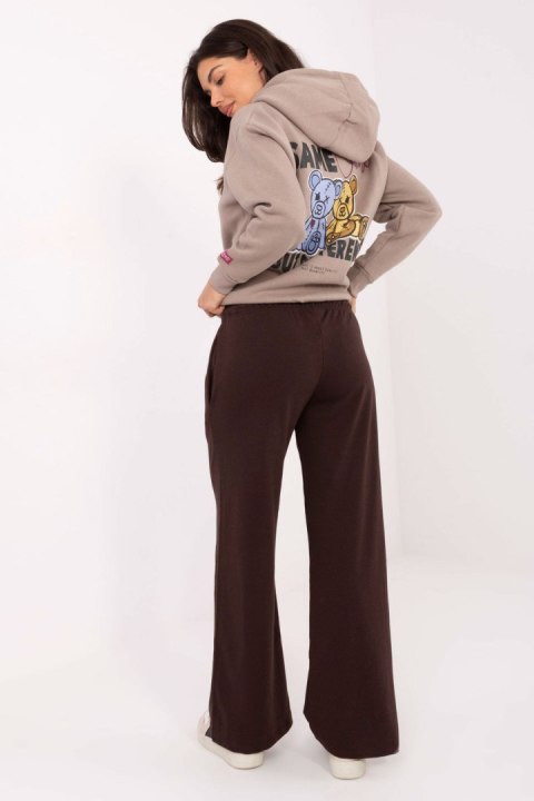 Spodnie Dresowe Model RV-DR-A590.08 Dark Brown - Relevance Spodnie Dresowe Model RV-DR-A590.08 Dark Brown - Relevance