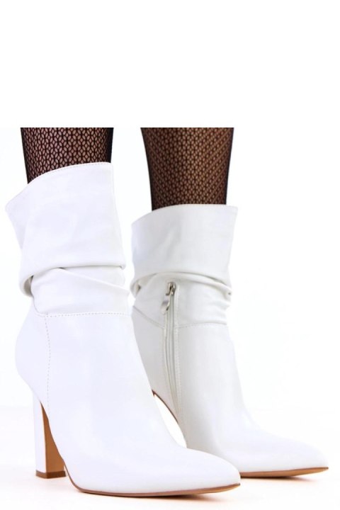 Botki Model Mirhad 2I2A-AX0398-02 White - Solea Botki Model Mirhad 2I2A-AX0398-02 White - Solea