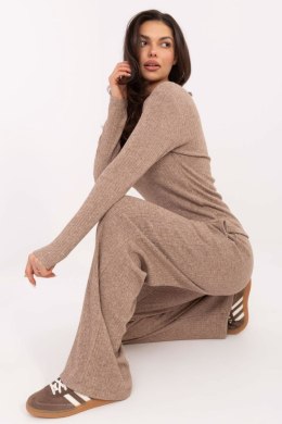 Spodnie Damskie Model SM-SP-A1572.16 Dark Beige - Factory Price